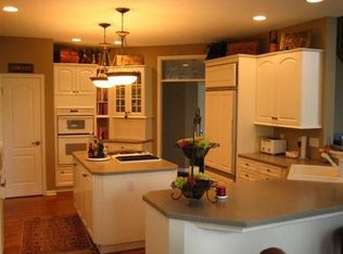 35 Mount Liberty Dr, Penfield, NY