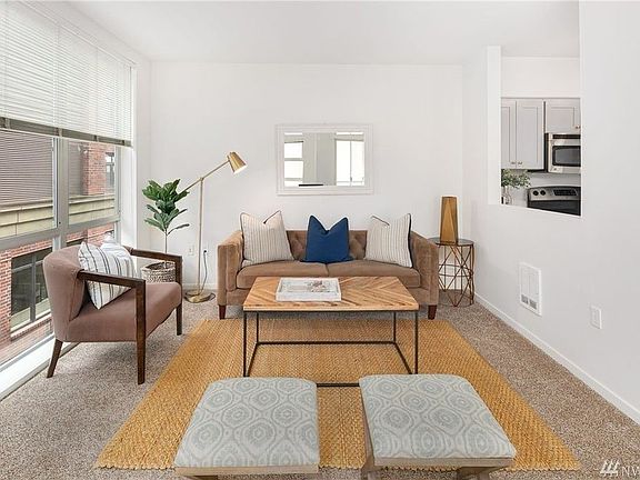 5th image of 118 107th Ave NE #315
