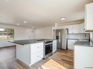 841 E Carlson St, Cheyenne, WY 82009