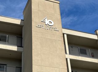40-314 Bee St, Charleston, SC 29403