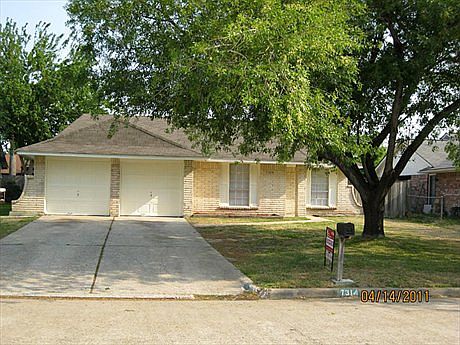 2nd image of 7314 Yellow Pine Dr