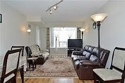 330 Red Maple Rd #809 — Photo 6