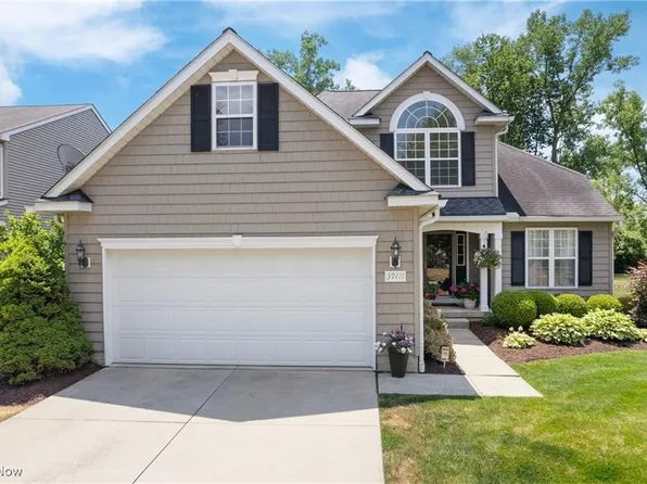 39111 Princeton Cir, Avon, OH 44011
