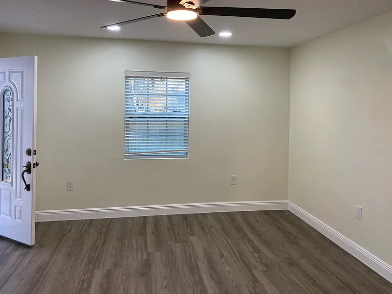 2825 Nicole Ave — Photo 4