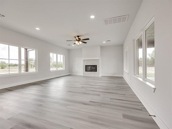 5th image of 10190 S Meadows Ln