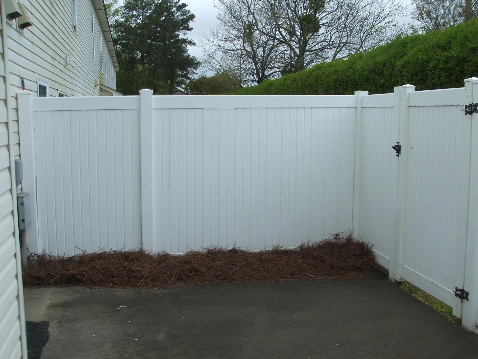 3 bed, 2.5 bath, 1494 sqft, $1,500 — Photo 3