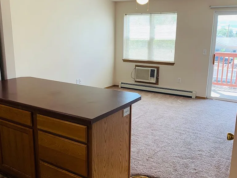 1101 N Russell St #203 — Photo 7