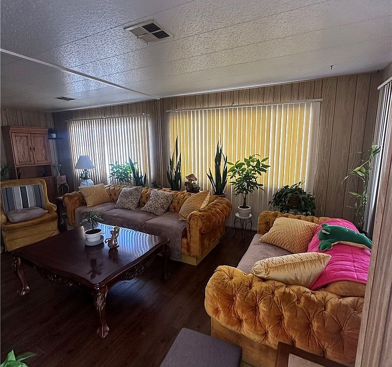 1st image of 5073 Ridge Ave