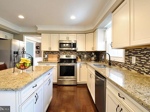 Lots of cabinet space.