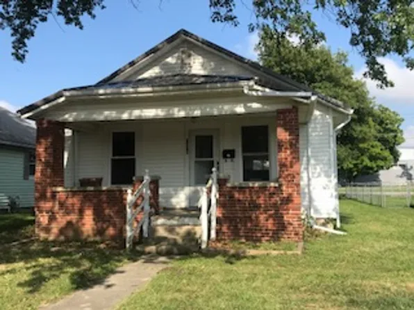 1314 N Cherry St, Rushville, IN 46173