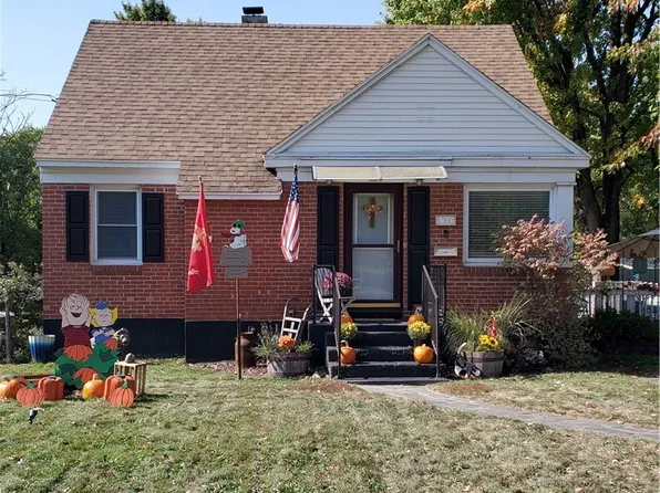 1366 Washington St, Watertown, NY 13601
