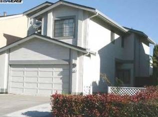 5475 Sunstar Cmn, Fremont, CA 94555