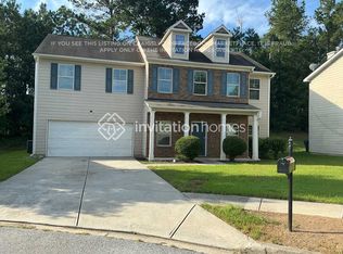 1532 Ewing Farm Dr, Loganville, GA 30052