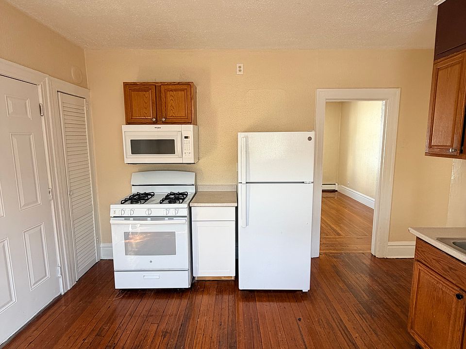 1st image of 64 Anthony St #L