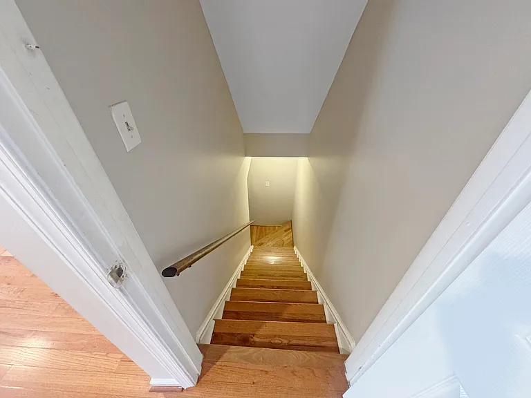 7419 Courtland Cir — Photo 19