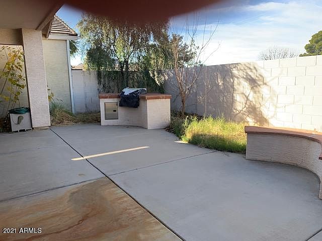 1st image of 15222 N 28th Pl