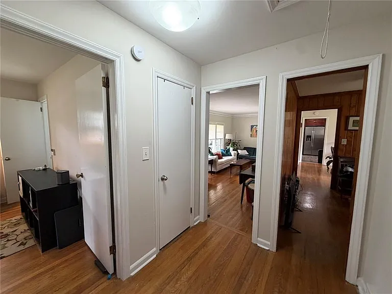 2465 Miriam Ln — Photo 13