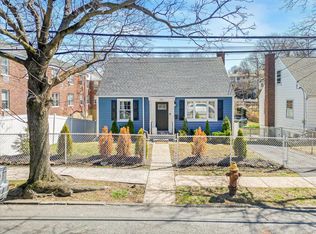 832 Palisade Ave, Yonkers, NY 10703