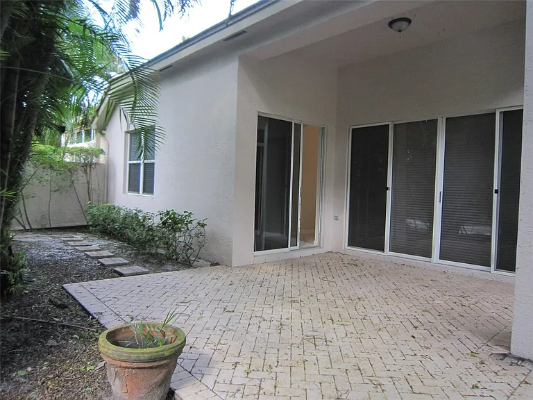 4173 Imperial Club Ln — Photo 17