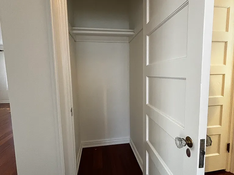 1151 Heather Sq — Photo 25