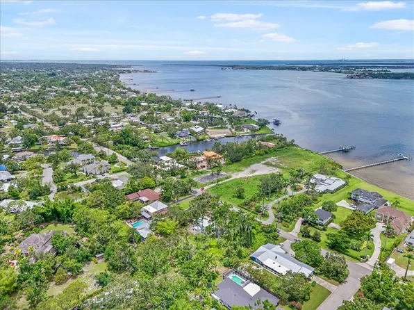 3601 Riverview Blvd #9, Bradenton, FL 34205