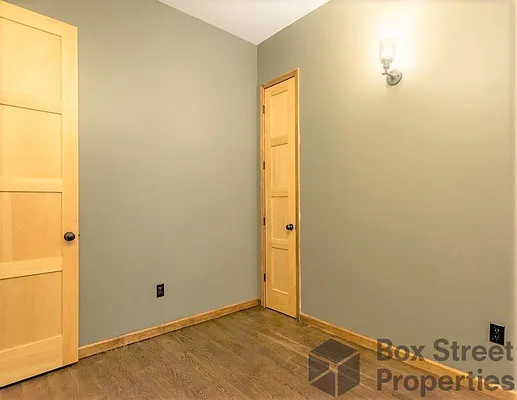Rented by Box Street Properties LLC | media 115