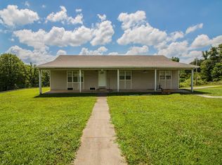 23020 Reporter Rd, Waynesville, MO 65583