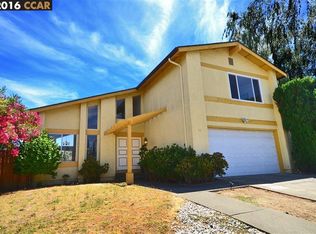 415 Sparrow Dr, Hercules, CA 94547