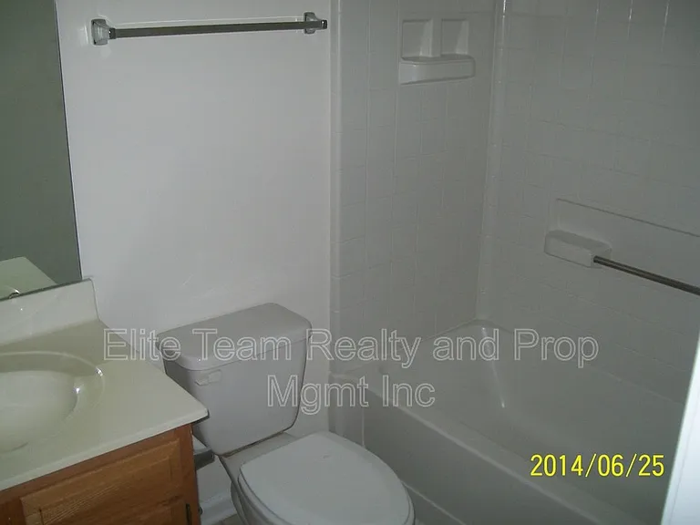 9134 Charminster Ct — Photo 12