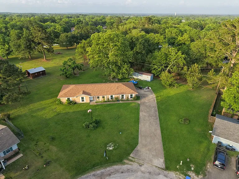 104 Rankin Dr — Photo 17
