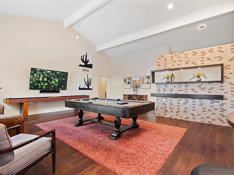 6252 E Beverly Ln — Photo 16