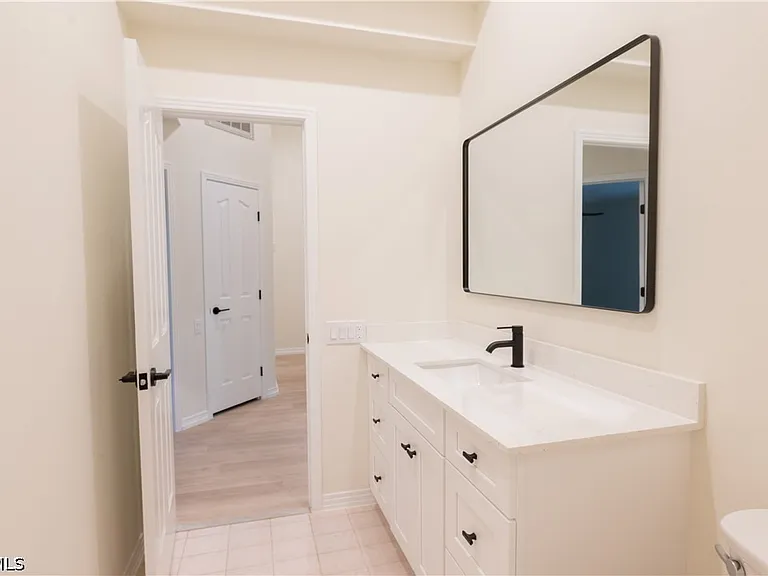 15200 Sweetwater Ct — Photo 22