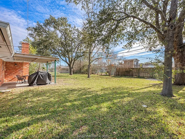 3514 Midwest Dr — Photo 17