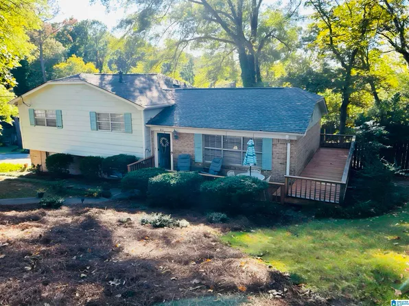 861 Navajo Trl, Alabaster, AL 35007