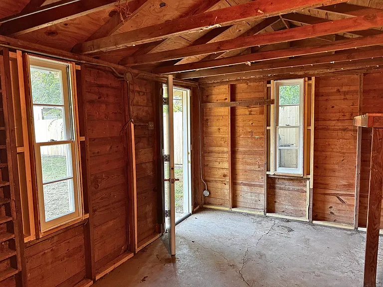 2412 Dartmouth St — Photo 49