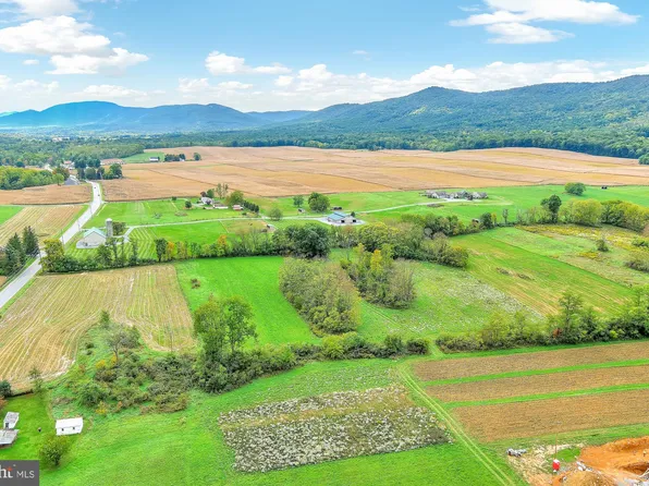 9478 Sweetwater Rd, Fort Loudon, PA 17224