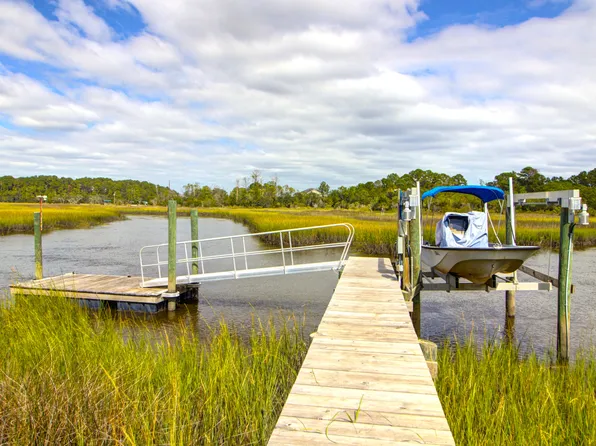 1269 River Rd, Johns Island, SC 29455