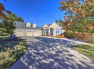 1270 W Hickory Point Rd, Decatur, IL 62526