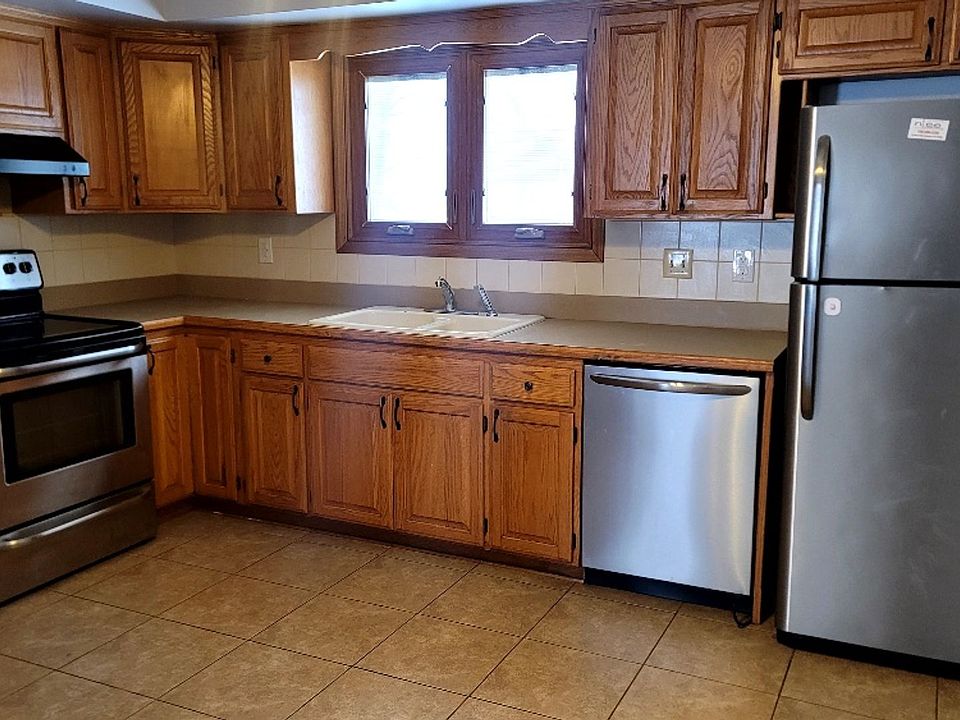 1st image of 1703 Lovers Lane Hts