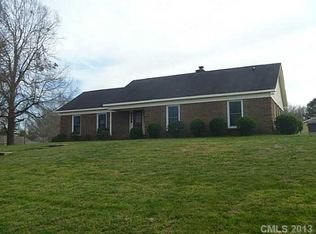 305 Crestview Trl, Monroe, NC 28112