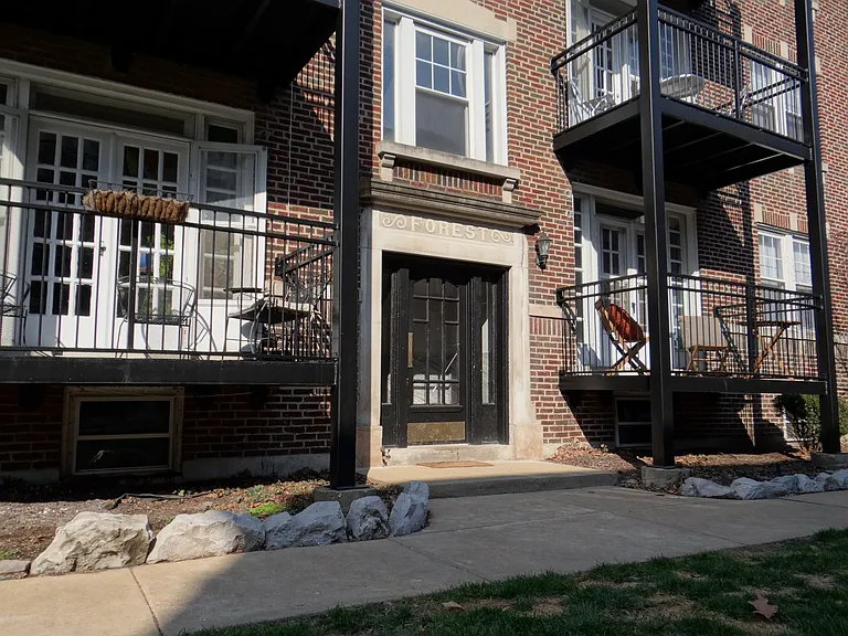 6243 Southwood Ave #3 — Photo 3
