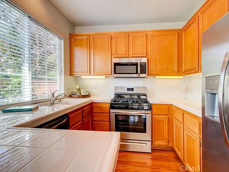 196 Cherrybrook Ln — Photo 5