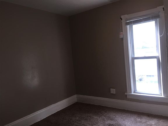 1st bedroom