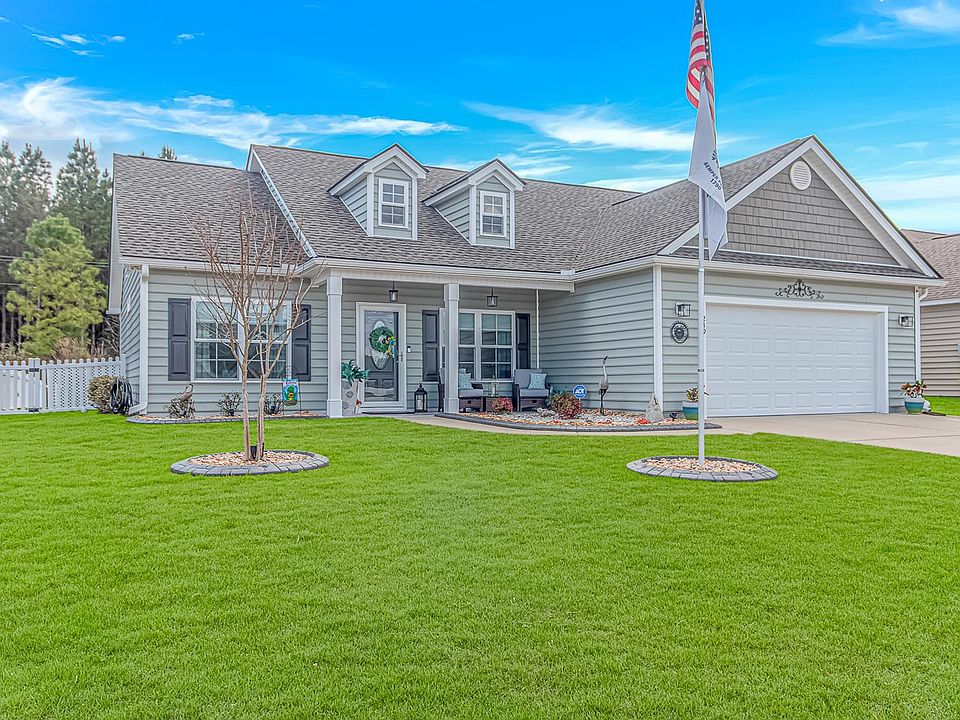 1st image of 249 Maple Oak Dr.