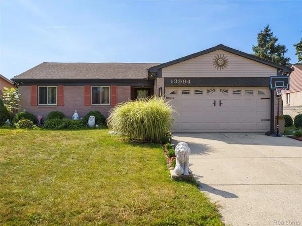 13994 Billette Dr, Sterling Heights, MI 48313