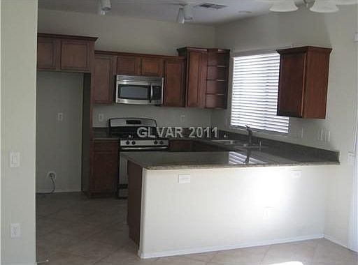 4th image of 8916 Appellation Ave
