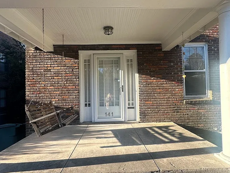 139-141 S. Pickens Street — Photo 2
