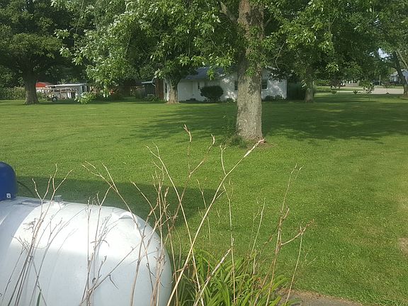 4th image of 340 Joanne Dr SE #22