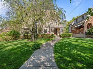 130 Longuevue Dr, Pittsburgh, PA 15228