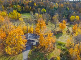 8 Someday Rd, Dover, VT 05356